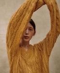 레미(LEMME) TWIST V-NECK MOHAIR SWEATER (YELLOW) - 138,000 | 무신사 스토어