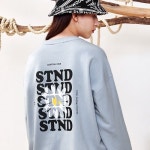 제너럴아이디어(GENERALIDEA) 플라워 로고 맨투맨 [SKY BLUE] / S21A05012 - 29,000 | 무신사 스토어