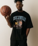 벤자민 클래식(BENJAMIN CLASSIC) BENJAMIN X CONCH 유니섹스 바스켓볼 로고 티셔츠 (블랙) - 26,900 | 무신사 스토어