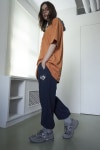 페어리테일이즈데얼(FAIRY TALE IS THERE) Heart Logo Sweatpants_Navy - 65,600 | 무신사 스토어
