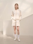 아로우(ALOU) 스웨트 쇼츠 (크림) - 64,800 | 무신사 스토어