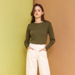 비지트인뉴욕(VISITINNEWYORK) 라운드넥 립트 스웨터(VX8LKE1) - 59,000 | 무신사 스토어