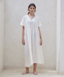 아템포(ATEMPO) LOUNGE DRESS_ecru - 107,000 | 무신사 스토어
