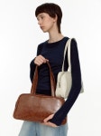 필인더블랭크(FILLINTHEBLANK) Trapezoid Baguette Shoulder Bag (crack)(brown) - 사이즈 & 후기 | 무신사