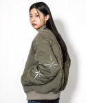 엑스톤즈(XTONZ) XJ107 인시전 셔링 MA-1 자켓 (KHAKI) - 사이즈 & 후기 | 무신사