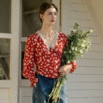 심플레트로(SIMPLE RETRO) SR_Floral v-neck red blouse - 사이즈 & 후기 | 무신사