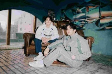 데이식스와 함께하는 에이치비엘 | 무신사