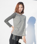 살롱 드 제이비(JB) | 살롱 드 욘(SALON DE YOHN) Color Block White Stripe T - 38,000원 | 무신사 스토어 - 셀렉트숍