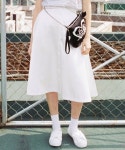 얼론투게더(ALONE&TOGETHER) satin white flare skirt - 136,000원 | 무신사 스토어 - 셀렉트숍