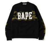 베이프(BAPE) 1ST CAMO BAPE WIDE CREWNECK - 428,000원 | 무신사 스토어