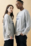 어퍼스트로피 콤마(APOSTROPHE COMMA) OUTLINE LOGO SWEAT SHIRTS (Gray/Navy) - 사이즈 & 후기 | 무신사