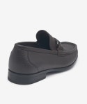 페라가모(SALVATORE FERRAGAMO) 남성 간치니 오너먼트 모카신 로퍼 - 다크 브라운 / 029392642847 - 625,000 | 무신사 스토어