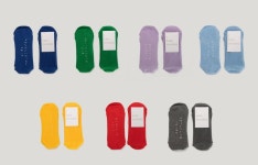 따뜻한 마음을 담은 아이헤이트먼데이(I HATE MONDAY)의 점자 양말 | 무신사