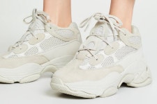 아디다스(ADIDAS) 이지 500과 발렌시아가(BALENCIAGA) 트리플 S를 섞은 모델 발매 | 무신사