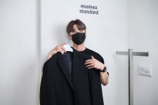 애즈포러스홍대1호매장 | 홍대에서 만나는 무신사 스탠다드 1호점 | 무신사 홍대에서 만나는 무신사 스탠다드 1호점