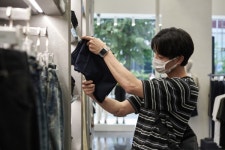 애즈포러스홍대1호매장 | 홍대에서 만나는 무신사 스탠다드 1호점 | 무신사 홍대에서 만나는 무신사 스탠다드 1호점