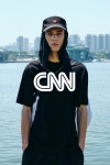 CNN을 보는 게 아니라 입는다고? | 무신사
