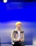 세븐틴 승관 인스타 속 자켓 너무 매력적이네요 ~~ | 패션 토크(질문 금지) - 무신사