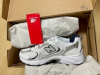 머스트잇(MUSTIT) - 뉴발란스 327