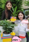 [포토] 현대百 플라스틱 용기 가져오시면 에코백 드려요 | Save Internet 뉴데일리 [포토] 현대百 플라스틱 용기 가져오시면 에코백 드려요