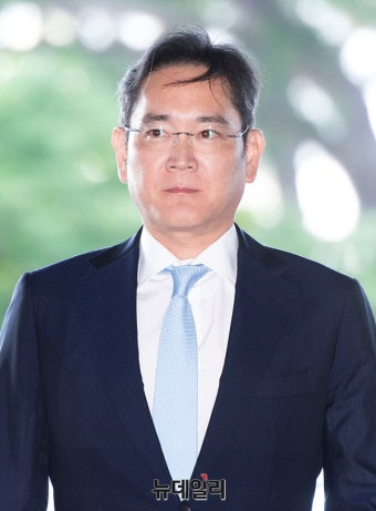 [포토] 호암상 시상식 참석하는 이재용 회장 | Save Internet 뉴데일리 [포토] 호암상 시상식 참석하는 이재용 회장