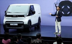 [포토] PV5 소개하는 서하준 기아 상무 | Save Internet 뉴데일리 [포토] PV5 소개하는 서하준 기아 상무 