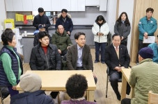 상반기 신규 신용카드가맹점 19.4만개, 수수료 환급액 464억원... 신규 신용카드가맹점 19.4만개, 수수료 환급액 464억원…가맹점당... 