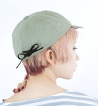 e-zakkamania stores: 캡/뒤가 레이스 업 디자인이 된 야구 캡. 레이디스 모자 모자 캐프워크캐프콧톤트일 무지 편상화 레이스압트바 자외선... 