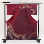 レンタル【レンタル】【七五三・お宮参り・結婚式・入学式・卒業式などに】付下げ 訪問着 レンタル 150008 エンジ色・辻が花絞り