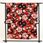 라쿠텐 - 小学校卒業式 女の子 袴レンタル h0904 黒地に彩りの絢爛縁起花 【フルセットレンタル】〔レンタル袴〕〔着物レンタル〕... 