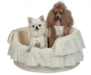 TIARA PETS | 라쿠텐 일본: Charlottes Dress (샤롯트드레스) DOG BED BETTY(S)