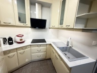 파리 해바라기 민박 - 민다