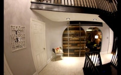 토론토 YOLO Guest house의 숙소 - 민다