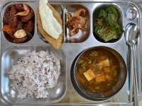 우송중학교 :: 급식 소식 :: 3월 11일 급식사진-중식