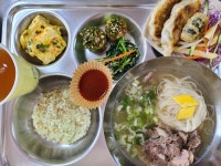 8월 26일 (목) 점심 급식사진 :: 급식 소식 :: 동평여자중학교 동평여자중학교 :: 급식 소식 :: 8월 26일 (목) 점심 급식사진