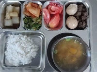 제주중앙여자중학교 안녕하세요 제주중앙여자중학교입니다. 급식 소식 소식을 확인하세요