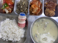 양강중학교 :: 급식 소식 :: 8월 27일 (금) 점심 급식사진