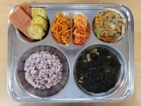 9월 6일 (월) 점심 급식사진 :: 급식 소식 :: 학익고등학교 학익고등학교 :: 급식 소식 :: 9월 6일 (월) 점심 급식사진