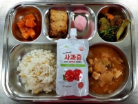 인천영선초등학교 안녕하세요 인천영선초등학교입니다. 급식 소식 소식을 확인하세요