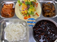 9월 17일 (금) 점심 급식사진 :: 급식 소식 :: 대신여자중학교 대신여자중학교 :: 급식 소식 :: 9월 17일 (금) 점심 급식사진