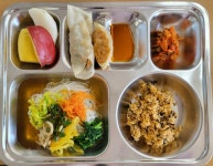 11월 19일 (금) 점심 급식사진 :: 급식 소식 :: 반안중학교 반안중학교 :: 급식 소식 :: 11월 19일 (금) 점심 급식사진