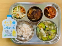 12월 10일 (금) 점심 급식사진 :: 급식 소식 :: 현일초등학교 현일초등학교 :: 급식 소식 :: 12월 10일 (금) 점심 급식사진