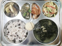 3월 7일 (월) 점심 급식사진 :: 급식 소식 :: 구서여자중학교 구서여자중학교 :: 급식 소식 :: 3월 7일 (월) 점심 급식사진