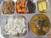 서변중학교 :: 급식 소식 :: 4월 7일