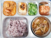 4월 11일 (월) 점심 급식사진 :: 급식 소식 :: 충렬고등학교 충렬고등학교 :: 급식 소식 :: 4월 11일 (월) 점심 급식사진