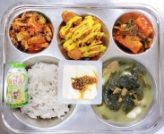 4월 19일 급식사진 :: 급식 소식 :: 삼괴중학교 삼괴중학교 :: 급식 소식 :: 4월 19일 급식사진