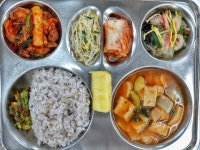 4월 21일 (목) 점심 급식사진 :: 급식 소식 :: 서울남사초등학교 서울남사초등학교 :: 급식 소식 :: 4월 21일 (목) 점심 급식사진
