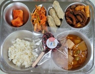 5월 13일 (금) 점심 급식사진 :: 급식 소식 :: 한천중학교 한천중학교 :: 급식 소식 :: 5월 13일 (금) 점심 급식사진