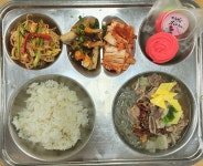 5월 13일 (금) 점심 급식사진 :: 급식 소식 :: 명신여자고등학교 명신여자고등학교 :: 급식 소식 :: 5월 13일 (금) 점심 급식사진