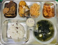 5월 16일 (월) 점심 급식사진 :: 급식 소식 :: 대신여자중학교 대신여자중학교 :: 급식 소식 :: 5월 16일 (월) 점심 급식사진